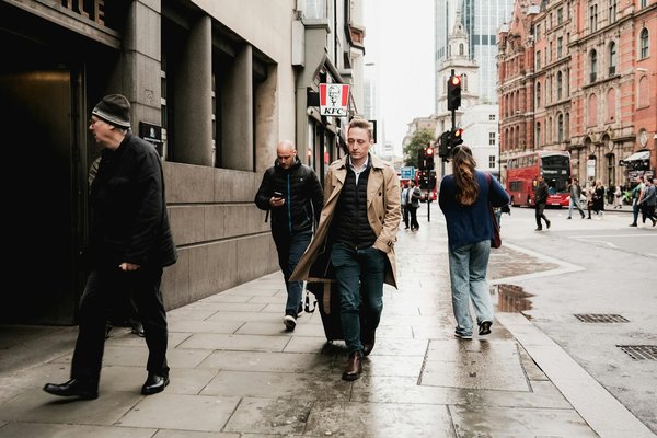 Unlocking the Secrets of Intermittent Fasting: Health Benefits and Risks for Women Over 40